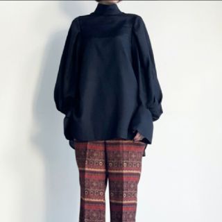 マメ(mame)のGEOMETRIC PATTERN　MESH JACQUARD(シャツ/ブラウス(長袖/七分))