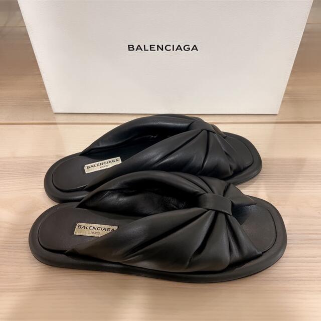 Balenciaga(バレンシアガ)のBALENCIAGA バレンシアガ フラットサンダル 36 レディースの靴/シューズ(サンダル)の商品写真