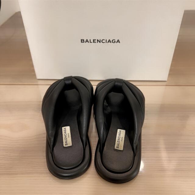 Balenciaga(バレンシアガ)のBALENCIAGA バレンシアガ フラットサンダル 36 レディースの靴/シューズ(サンダル)の商品写真