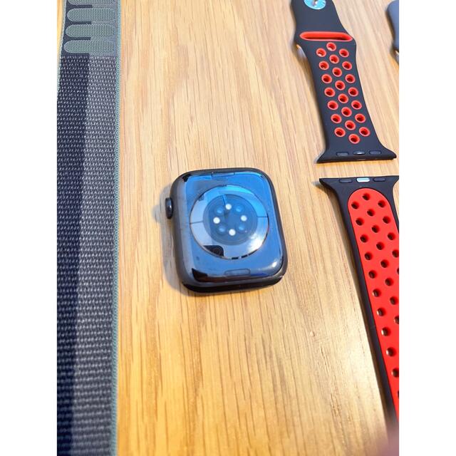 Apple Watch Editionスペースブラックチタニウムとスポーツループ