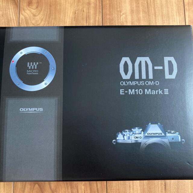 2022?新作】 OLYMPUS Mark3 E-M10 OM-D OLYMPUS - ミラーレス一眼