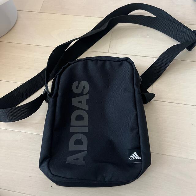 adidas(アディダス)のadidas ショルダーバック レディースのバッグ(ショルダーバッグ)の商品写真