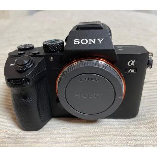 ソニー(SONY)のソニーα7Ⅲ ボディー（シャッター回数6986）(ミラーレス一眼)