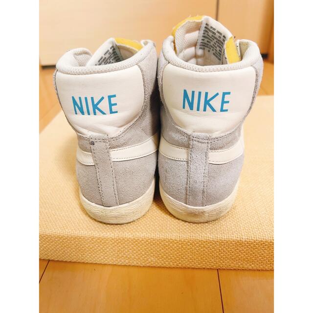 NIKE(ナイキ)の【最終値下】NIKE ナイキ　ブレーザー　ミッド スエード 518171-010 メンズの靴/シューズ(スニーカー)の商品写真