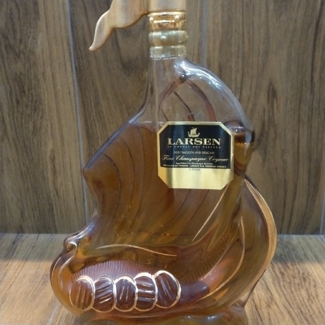 ビンテージ⭐Larsen cognac 価格は安く 68.0%OFF www.sisteplant.com