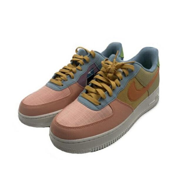 ナイキ NIKE 靴/スニーカー/エアフォース1 07 LV8 NN/Sun C