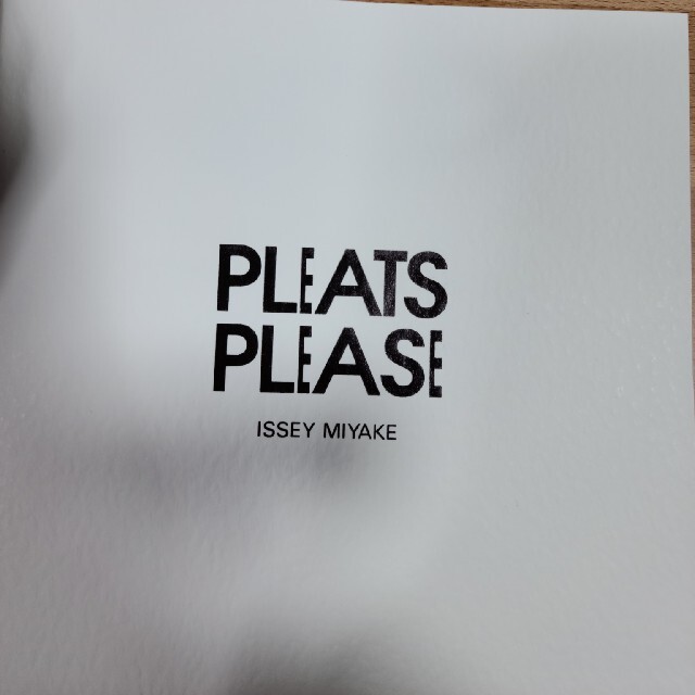 PLEATS PLEASE ISSEY MIYAKE(プリーツプリーズイッセイミヤケ)の今季！新作！８月購入！伊勢丹イッセイミヤケPLEASE レディースのワンピース(その他)の商品写真