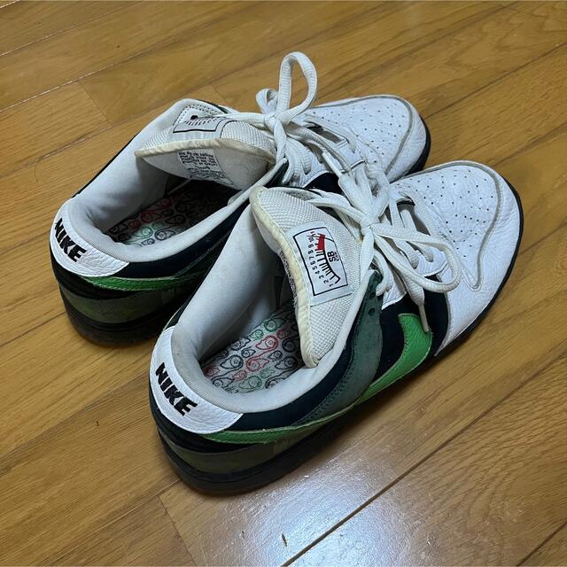 NIKE SB　スニーカー