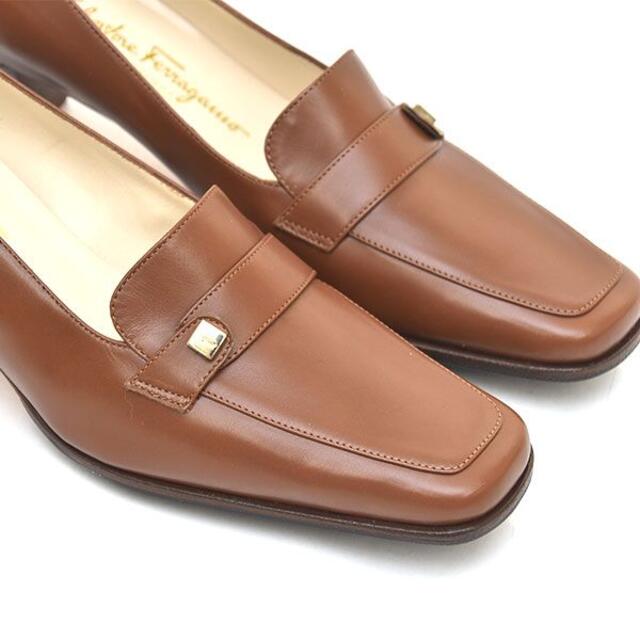 ほぼ新品♪フェラガモ ロゴ ローファー パンプス 6.5C(約23.5-24-