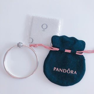 PANDORA パンドラ バングル SNOWFLAKE 限定商品！完売！(ノベルティグッズ)