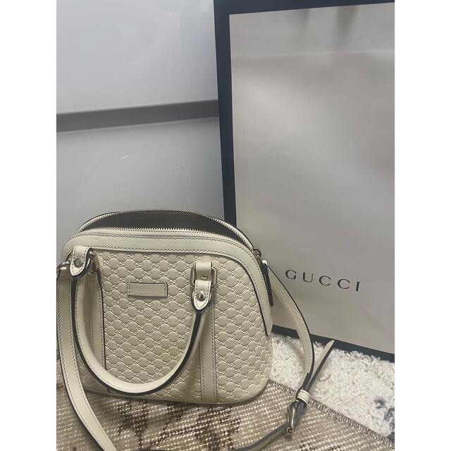 Gucci(グッチ)のりん⭐︎れん様専用　GUCCI ショルダーバッグ レディースのバッグ(ショルダーバッグ)の商品写真