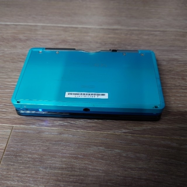 ニンテンドー3DS(ニンテンドー3DS)のニンテンドー３DS アクアブルー本体 エンタメ/ホビーのゲームソフト/ゲーム機本体(携帯用ゲーム機本体)の商品写真