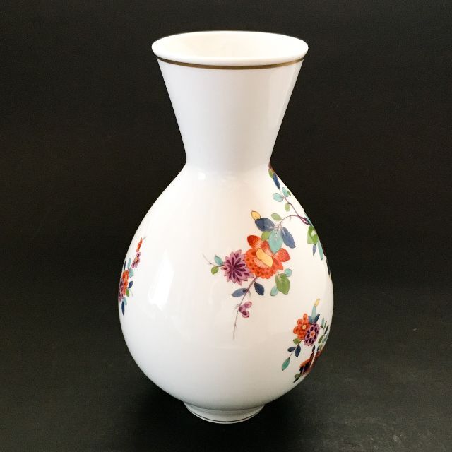 MEISSEN(マイセン)のマイセン 金彩 柿右衛門写し 色絵岩菊牡丹絵図 花瓶 高さ21cm エンタメ/ホビーの美術品/アンティーク(陶芸)の商品写真