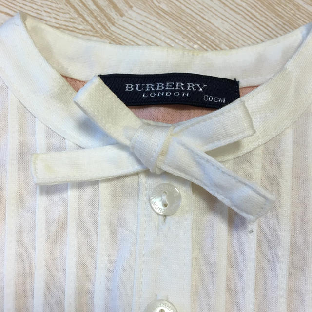 BURBERRY(バーバリー)のクリスマスセール バーバリー ピンク ブラウス風 リボン ニット キッズ/ベビー/マタニティのベビー服(~85cm)(ニット/セーター)の商品写真