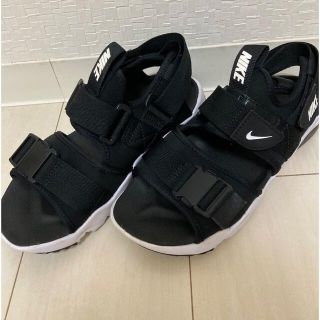 ナイキ(NIKE)のキャニオンサンダル　NIKE サンダル(サンダル)