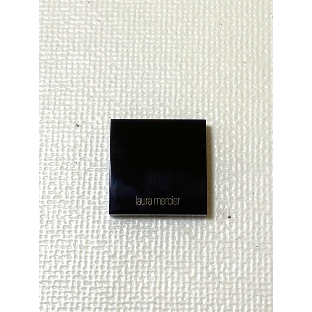 laura mercier(ローラメルシエ)のローラメルシエ　ブラッシュカラー　インフュージョン　06 コスメ/美容のベースメイク/化粧品(チーク)の商品写真