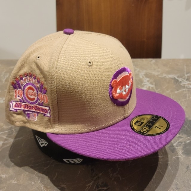 海外限定カスタムキャップ　NEWERA  59forty 71/8シカゴカブス