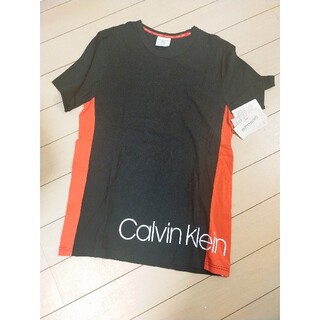 カルバンクライン(Calvin Klein)の新品未使用♡Calvin Klein カルバンクライン Tシャツ(Tシャツ/カットソー(半袖/袖なし))