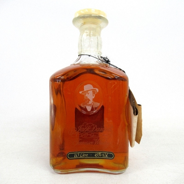 【受注生産品】 Daniel's【ジャックダニエル】 未開封★Jack 125周年記念ボトル 箱なし【中古】 1000ml デキャンタ ウイスキー 【受注生産品】 Daniel's【ジャックダニエル】 未開封★Jack 125周年記念ボトル 箱なし【中古】 1000ml デキャンタ ウイスキー