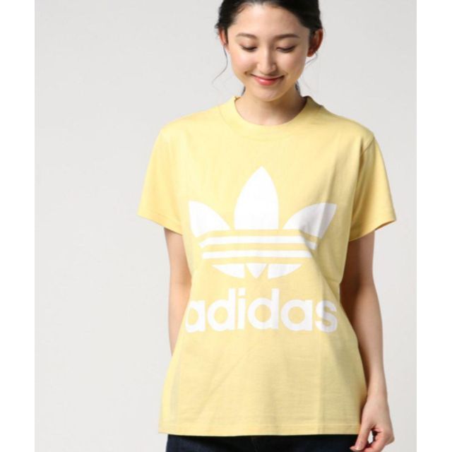 adidas(アディダス)のadidas サンドベージュ 半袖Tシャツ ビッグロゴ アディダス メンズ L メンズのトップス(Tシャツ/カットソー(半袖/袖なし))の商品写真