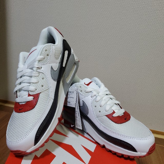 新品未使用　Air max 90 DO8902-001