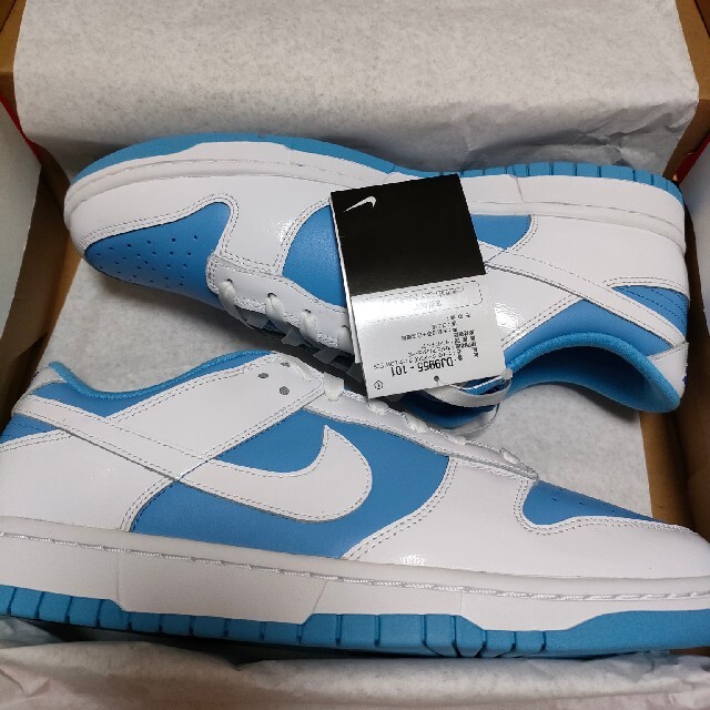 NIKE(ナイキ)のNike WMNS Dunk Low Reverse UNC 28.5cm メンズの靴/シューズ(スニーカー)の商品写真