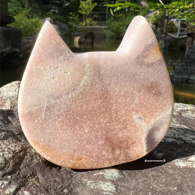 ピンクアメジスト　猫ちゃん　アメジストアゲート　ラベンダーカラー　水晶　アゲート