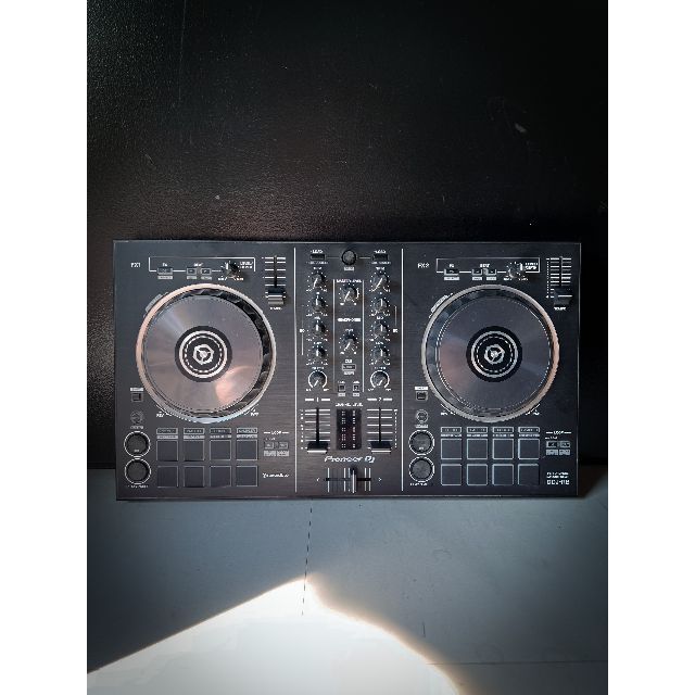 DDJ-RB (archived) Portable 2-channel controller for