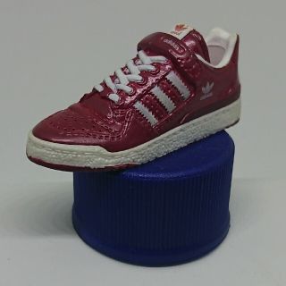 アディダス(adidas)のペプシ アディダス スニーカー ボトルキャップ③(ノベルティグッズ)