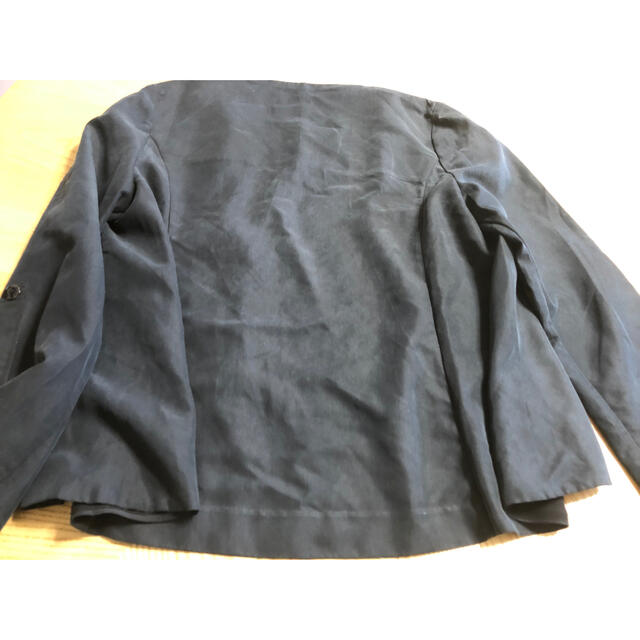 ROSE BUD(ローズバッド)のROSE BUD ノーカラージャケット(光沢のあるグレー) レディースのジャケット/アウター(ノーカラージャケット)の商品写真
