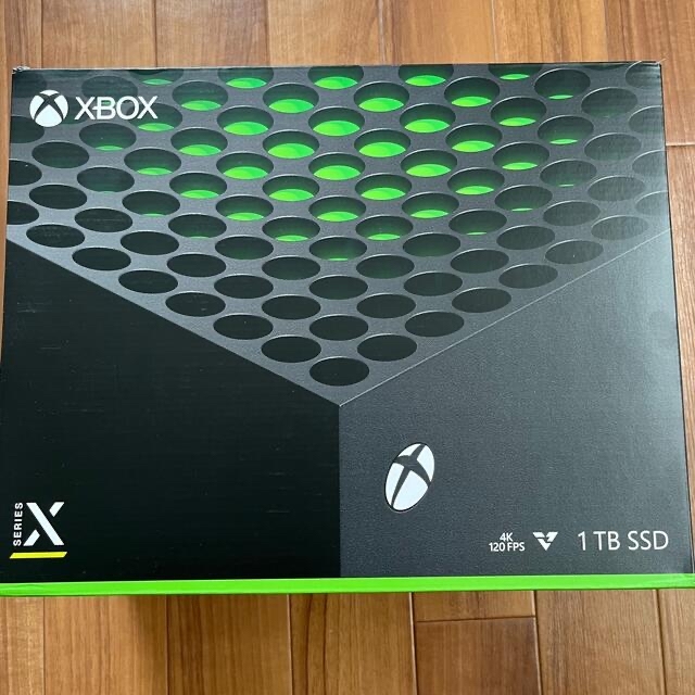Xbox(エックスボックス)の本日発送　Microsoft Xbox Series X 新品　未開封　xbox エンタメ/ホビーのゲームソフト/ゲーム機本体(家庭用ゲーム機本体)の商品写真