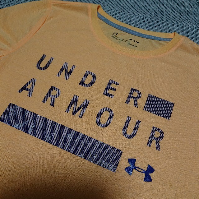 UNDER ARMOUR(アンダーアーマー)の値下げ アンダーアーマー Tシャツ レディース MD レディースのトップス(Tシャツ(半袖/袖なし))の商品写真