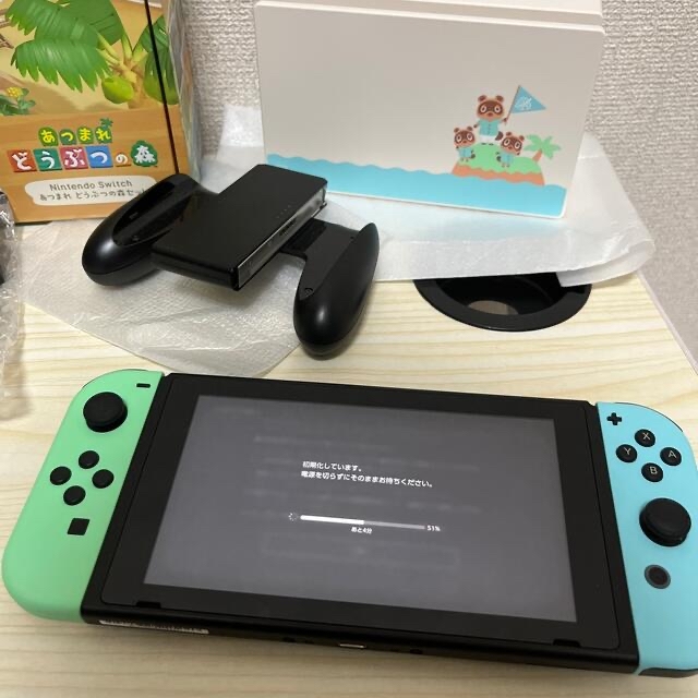 日本売 Nintendo Switch スイッチ どうぶつの森 本体 + 正品ケース