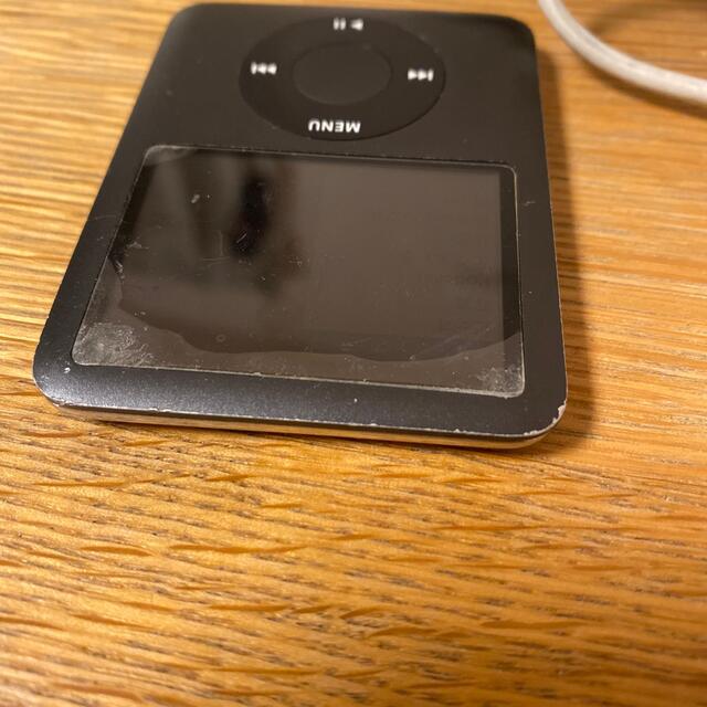 iPod(アイポッド)の【8/15まで取置き中】iPod nano 第3世代　8GB スマホ/家電/カメラのオーディオ機器(ポータブルプレーヤー)の商品写真