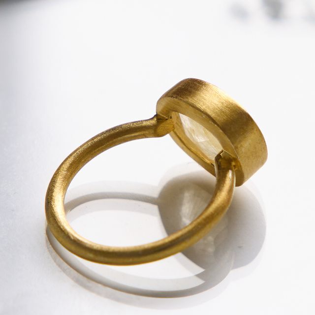 【10号】ルチルクォーツ ファセットカット ベゼル リング 指輪 天然石 レディースのアクセサリー(リング(指輪))の商品写真