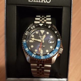 SEIKO - SEIKO5 GMT セイコー5 GMT ネイビーモデル SBSC003の通販｜ラクマ