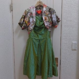 ヴィヴィアン(Vivienne Westwood) ドレスワンピース ひざ丈ワンピース ...