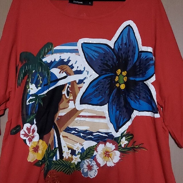 DESIGUAL(デシグアル)のカットソー　Tシャツ　デシグアル レディースのトップス(Tシャツ(半袖/袖なし))の商品写真