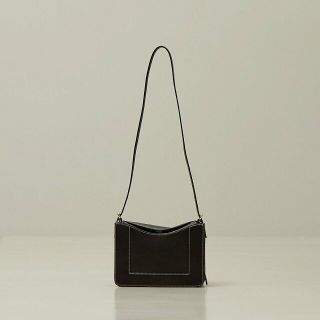 ロウェルシングス(LOWELL Things)の【ブラック】【LEE掲載】Trench/レザーフラップショルダーBAG(ショルダーバッグ)