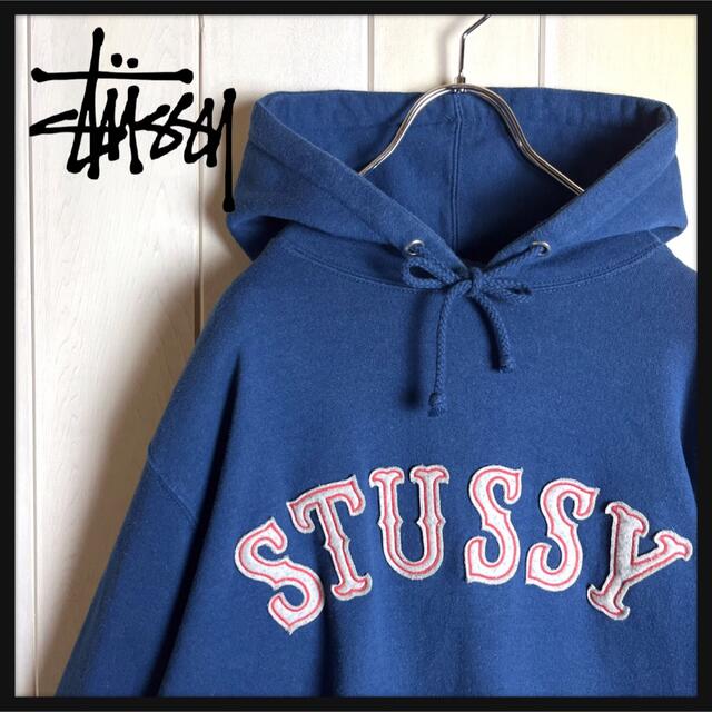 STUSSY - 【希少デザイン】ステューシー☆刺繍アーチロゴ入りパーカー 定番カラー 即完売の通販 by avancer｜ステューシーならラクマ