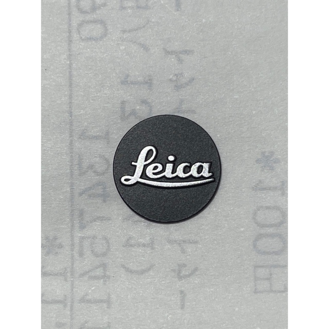 LEICA(ライカ)のLeica ライカ ロゴマーク 黒ブラックM6-M7-M8-M9 用 スマホ/家電/カメラのカメラ(その他)の商品写真
