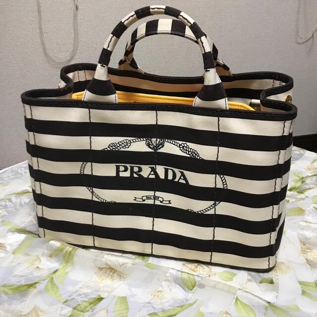 人気ブランドを STAMPATA CANAPA PRADA - PRADA カナパ M / トート