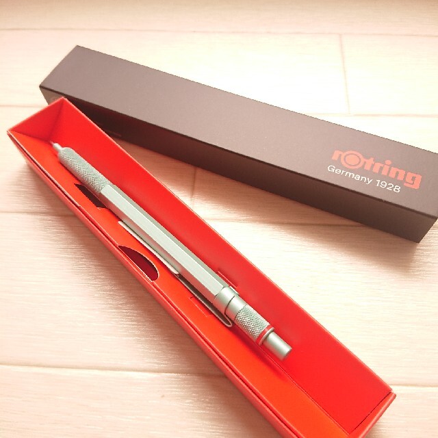 rotring(ロットリング)のロットリング 600 紀伊国屋 一部店舗 限定  562U  アイスミントブルー インテリア/住まい/日用品の文房具(ペン/マーカー)の商品写真