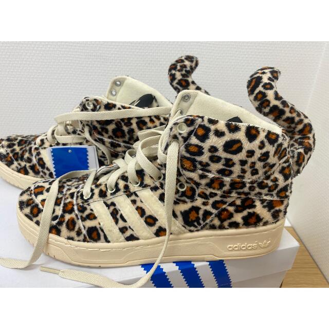 JEREMY SCOTT(ジェレミースコット)の人気 アディダス × ジェレミースコット　レオパード/豹 スニーカー しっぽ メンズの靴/シューズ(スニーカー)の商品写真