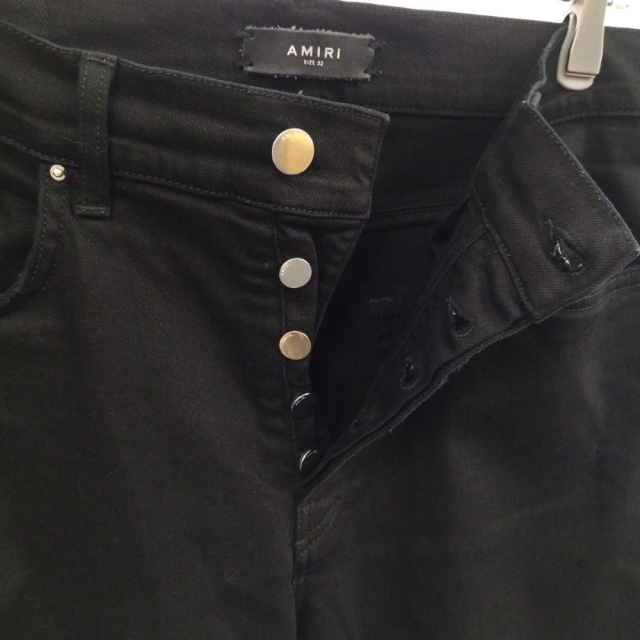 43センチワタリAMIRI アミリ Slim-Fit Jeans クラッシュ加工 スリムフィットジーンズ スキニーデニムパンツ ブラック XM01201SD