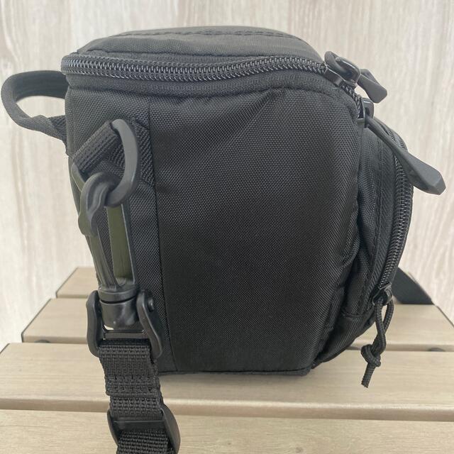 Lowepro 一眼ショルダーバッグ 4