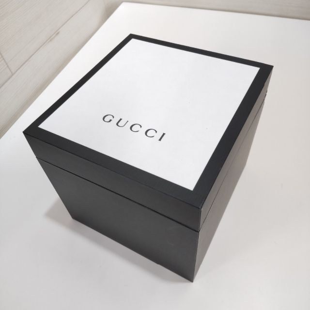 Gucci(グッチ)の超美品　グッチ　GUCCI　Gタイムレス　余り　コマ　空箱　FJ45 メンズの時計(その他)の商品写真