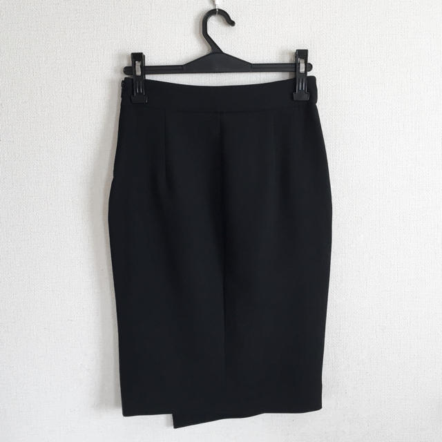 ZARA(ザラ)のザラ♡黒色のデザイン膝丈スカート レディースのスカート(ひざ丈スカート)の商品写真