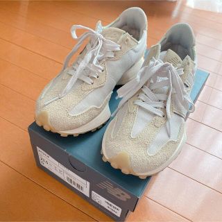 ニューバランス(New Balance)のりな様専用　new balance MS 327 ベージュ　23.5(スニーカー)