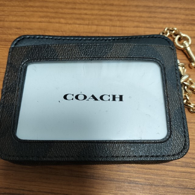 COACH(コーチ)のコーチカードケース　チェーン付　ミニ財布　パスケース レディースのファッション小物(名刺入れ/定期入れ)の商品写真